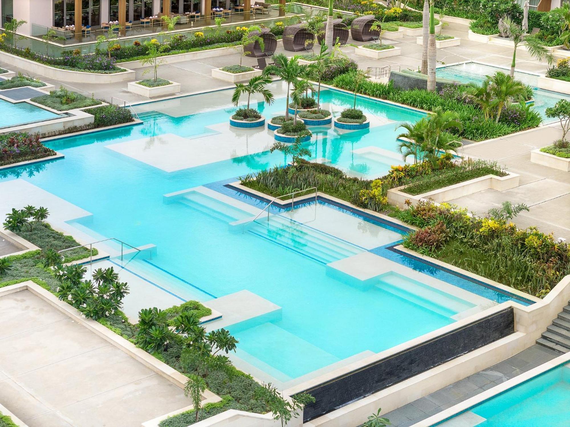 Crowne Plaza Fiji Nadi Bay Resort & Spa, An Ihg Hotel Dış mekan fotoğraf