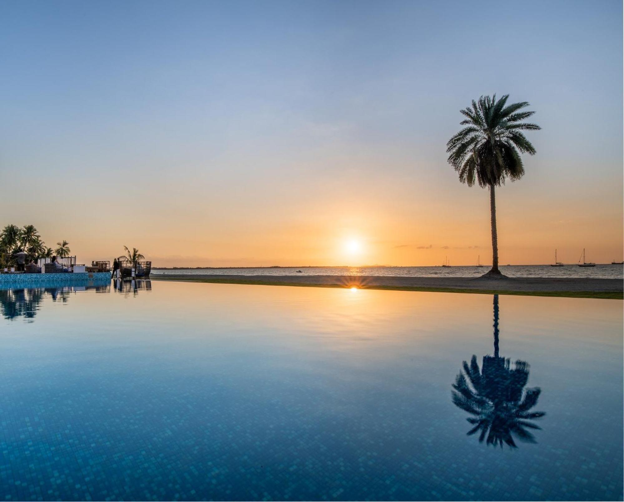 Crowne Plaza Fiji Nadi Bay Resort & Spa, An Ihg Hotel Dış mekan fotoğraf