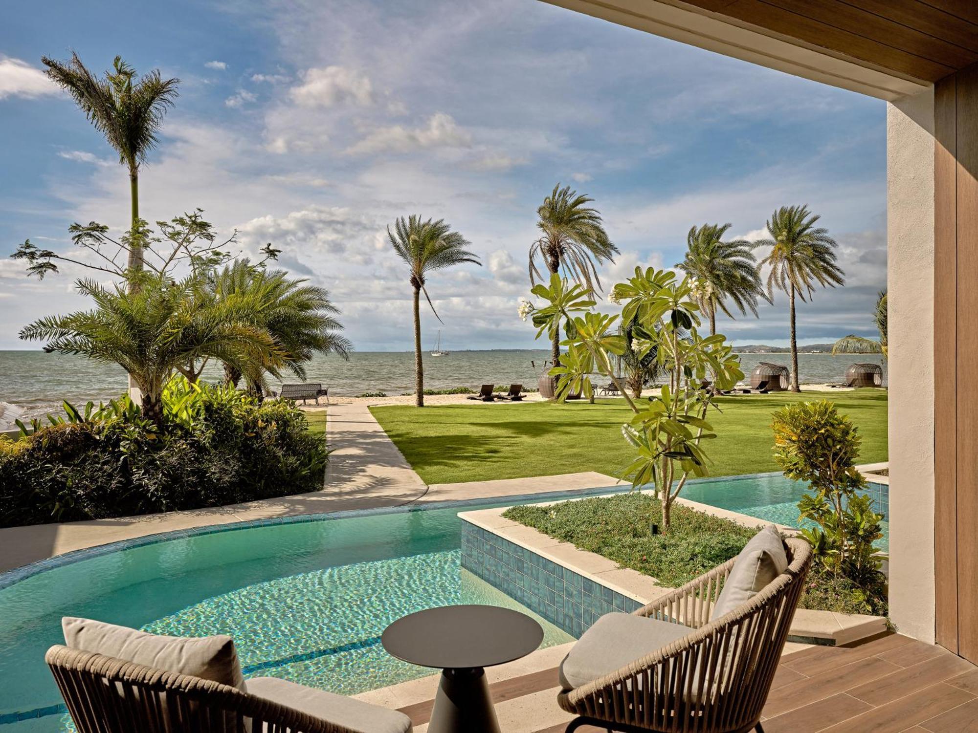Crowne Plaza Fiji Nadi Bay Resort & Spa, An Ihg Hotel Dış mekan fotoğraf