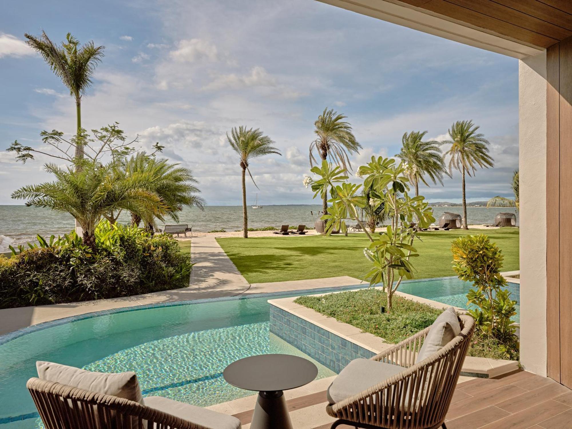 Crowne Plaza Fiji Nadi Bay Resort & Spa, An Ihg Hotel Dış mekan fotoğraf